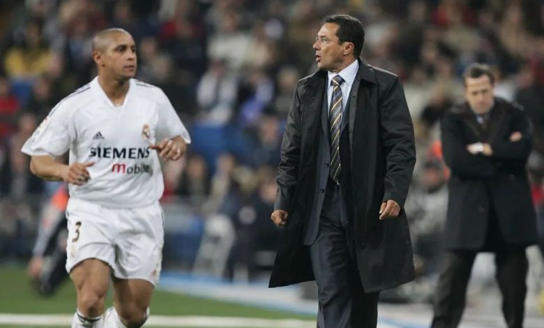 vardelei luxemburgo dando instrucoes na beira do campo na partida do real madrid